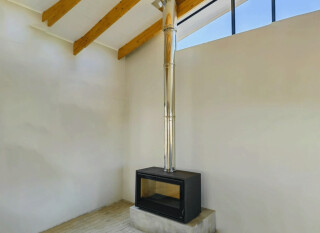 Single-wall stainless steel modular chimney with optional seal