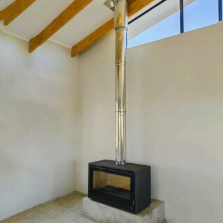 Single-wall stainless steel modular chimney with optional seal